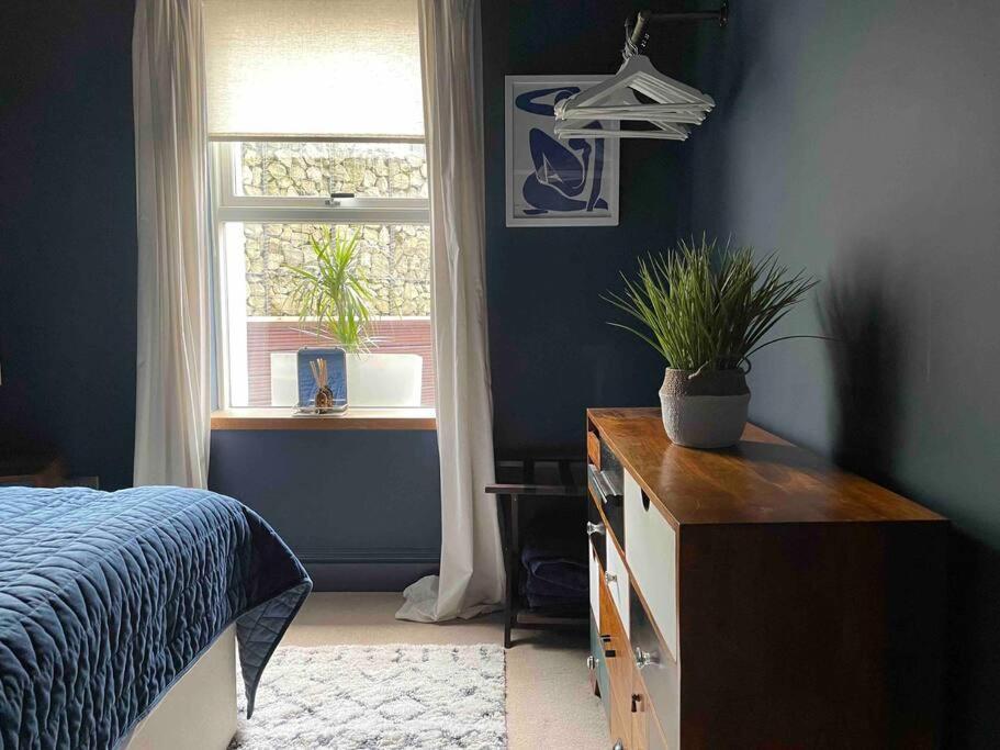Stunning Apartment By The Leas, West End Folkestone Exteriör bild